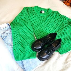 Green Wide Sleeve Sweater